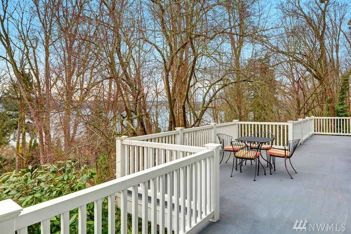 Property Photo:  8311 SE 83rd St  WA 98040 