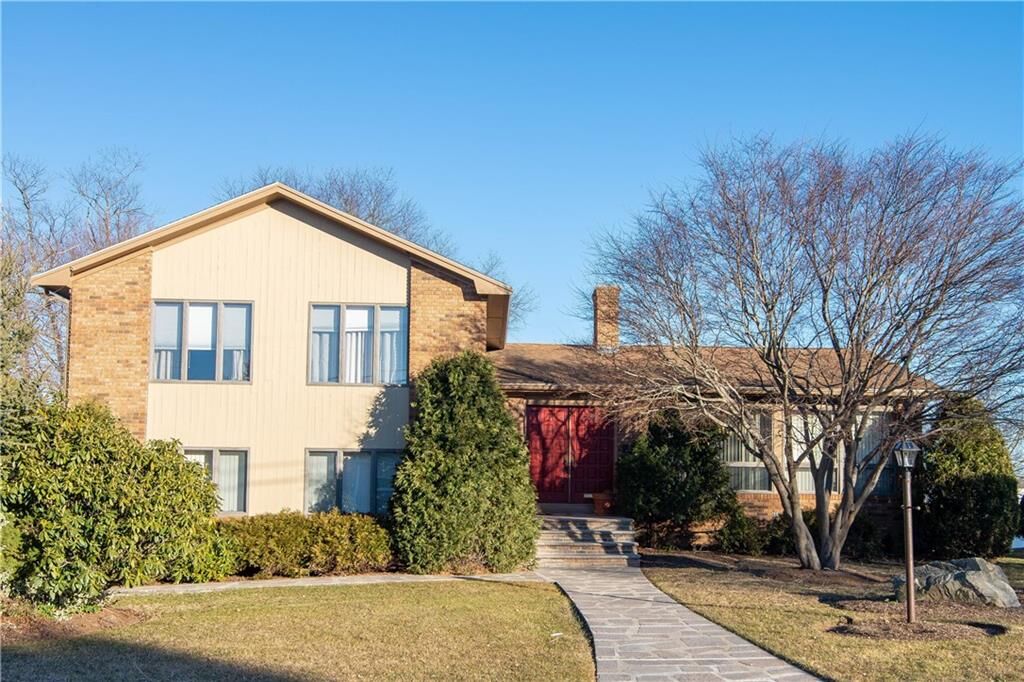 Property Photo: 25 Fairbanks Av RI 02914