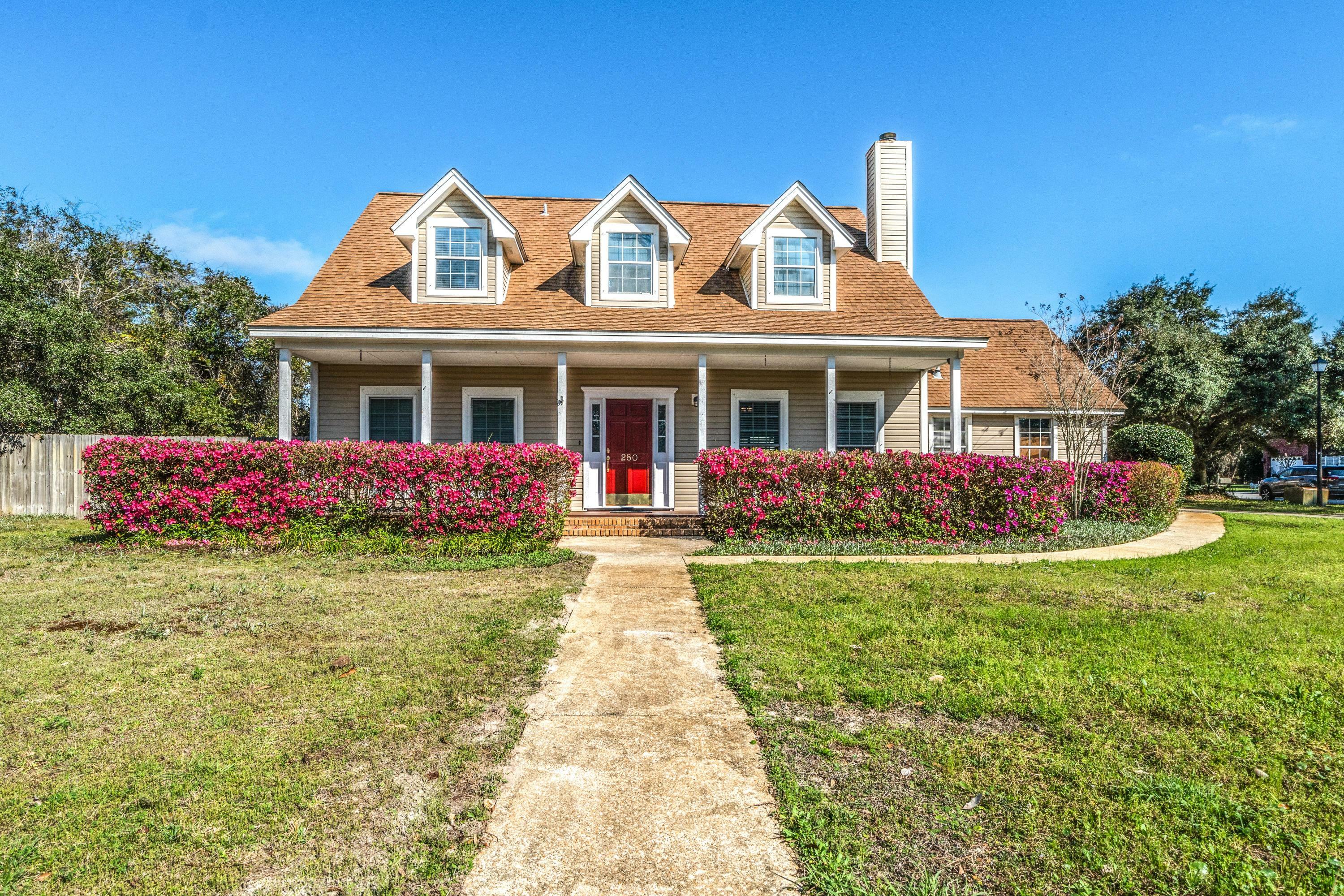 Property Photo:  280 Emerald Pointe Drive  FL 32569 