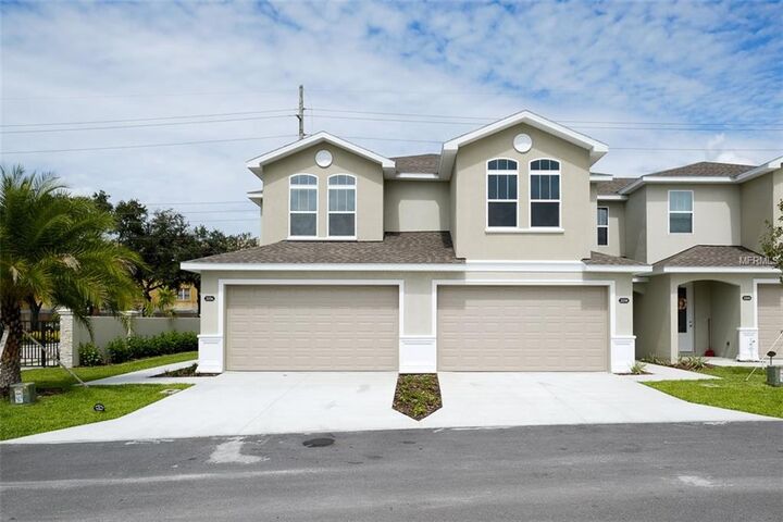 Property Photo: 1962 Lake Ridge Boulevard FL 33763