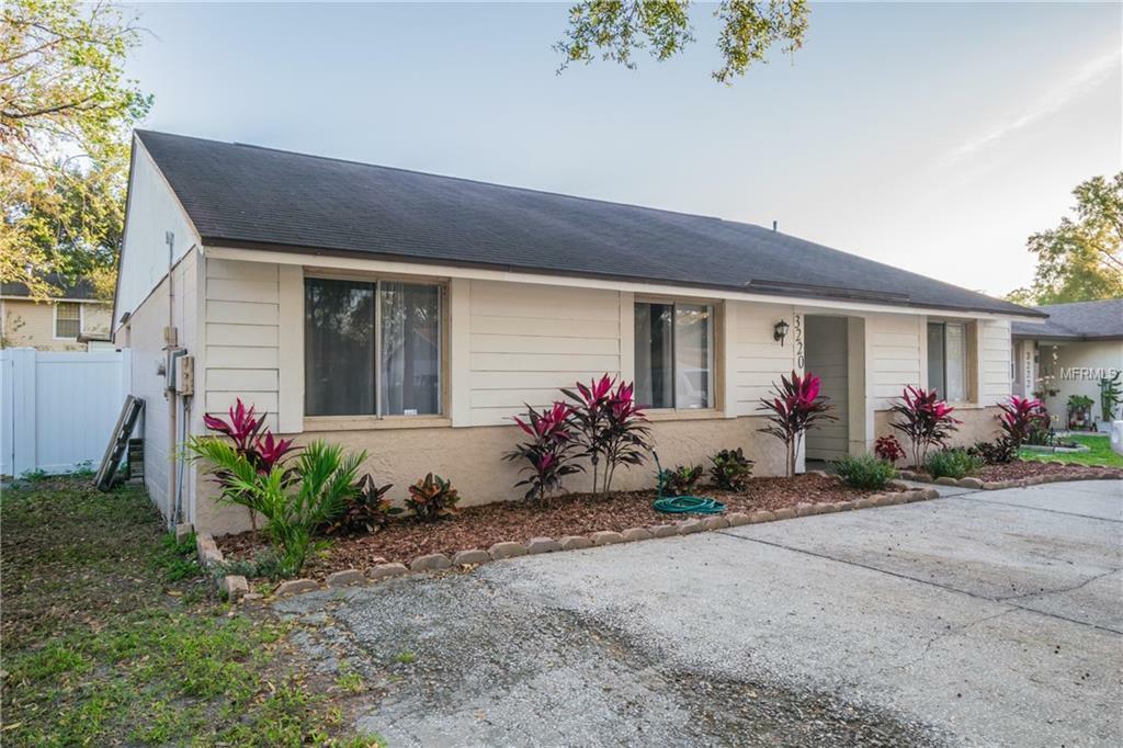 Property Photo:  3220 Saddlebrook Avenue  FL 33618 