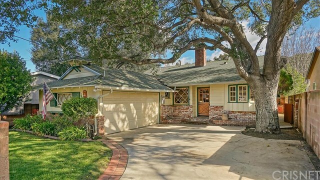 Property Photo:  24086 Wildwood Canyon Road  CA 91321 