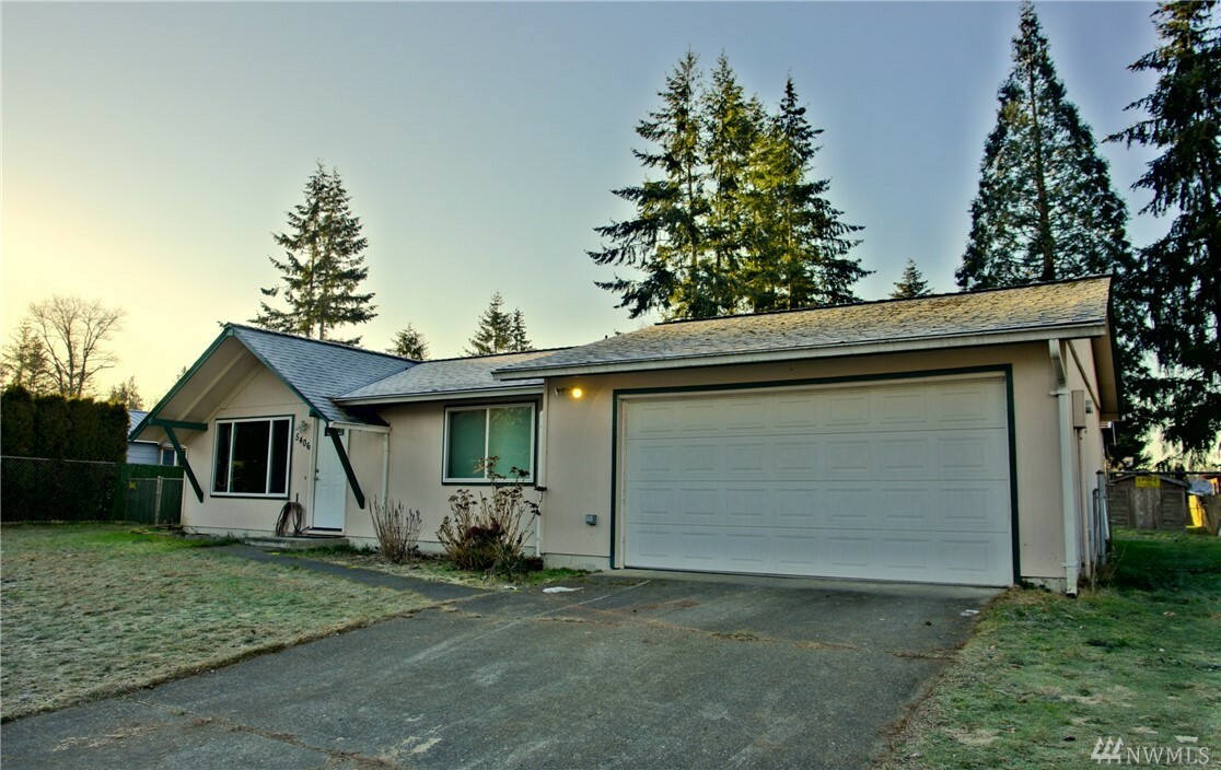 Property Photo:  5406 143rd Place NE  WA 98271 