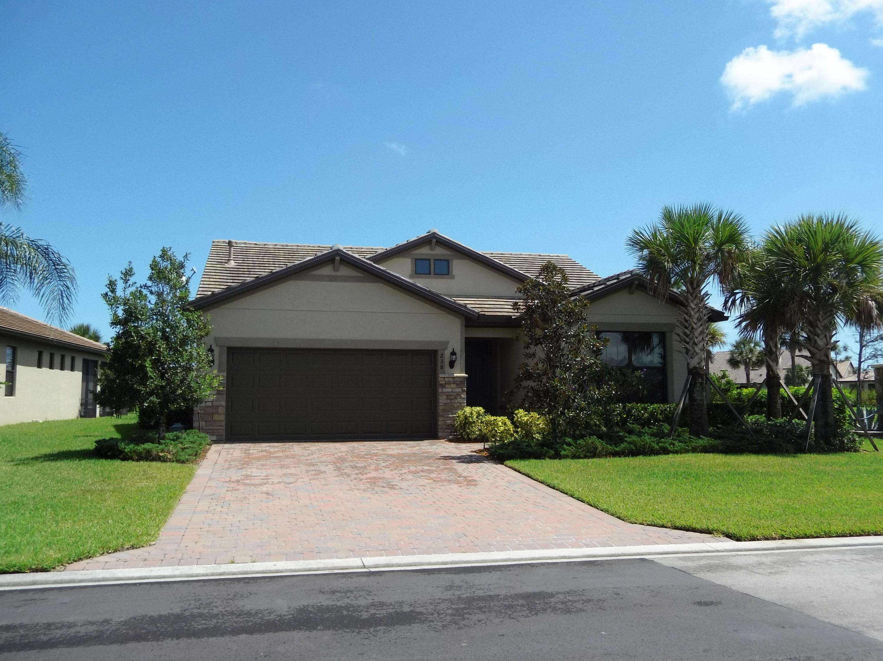 Property Photo:  238 SE Courances Drive  FL 34984 