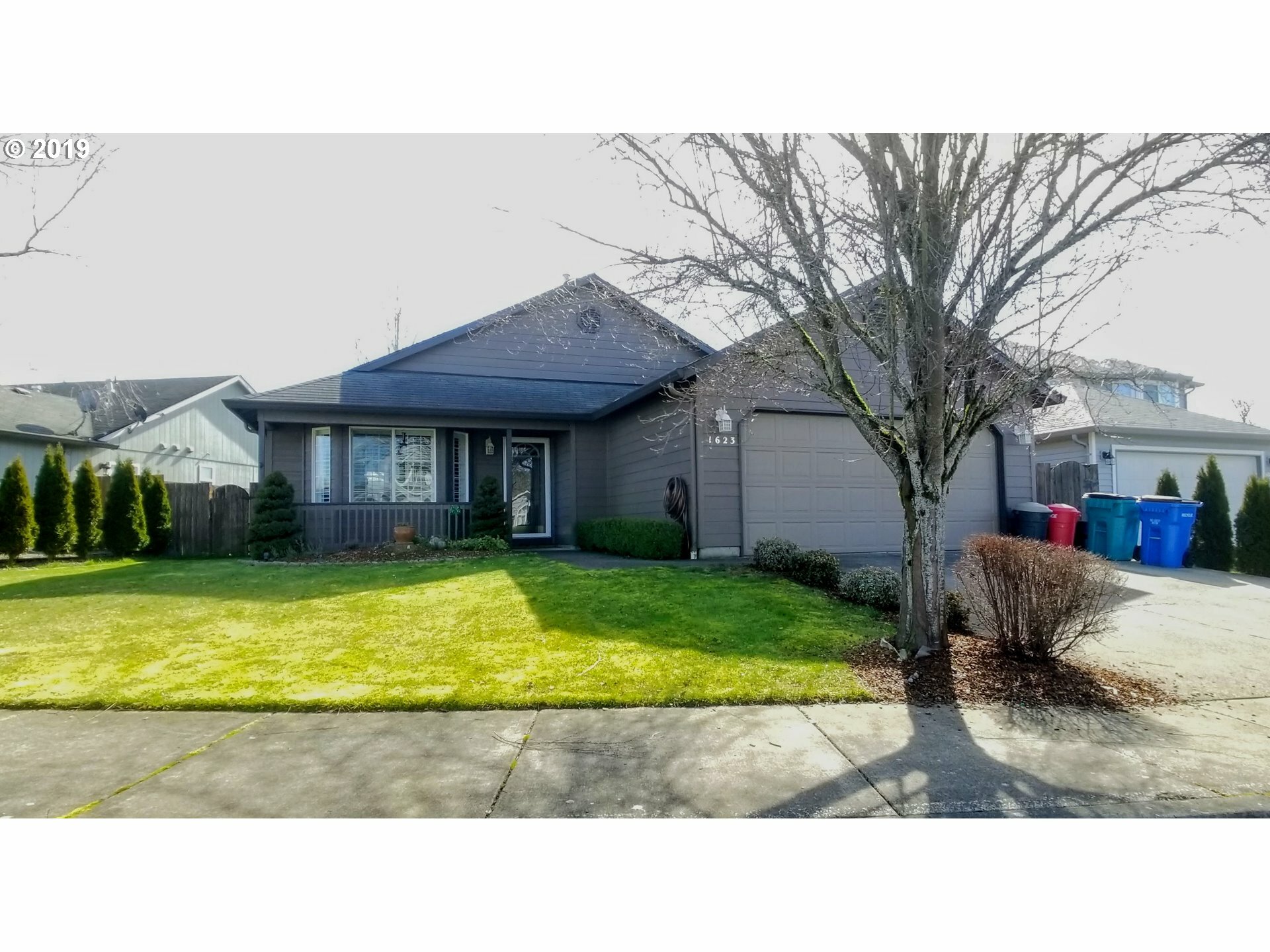 Property Photo:  1623 NW 13th St  WA 98604 