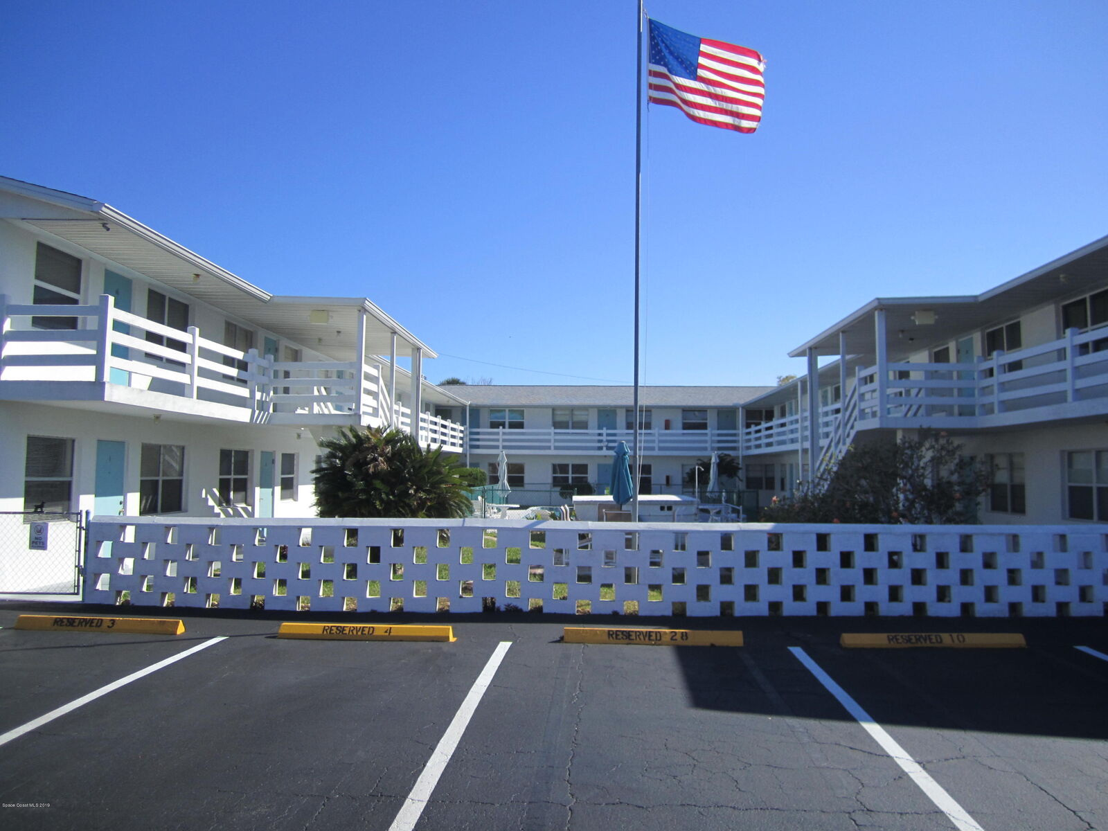 Property Photo: 215 Circle Drive FL 32920