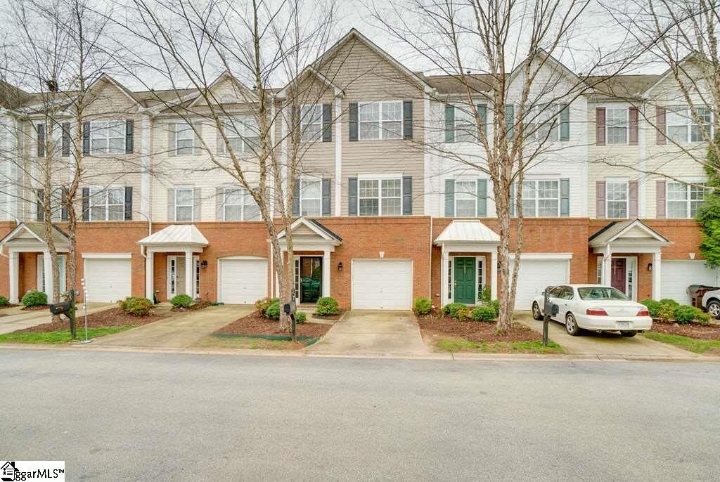 Property Photo:  307 Savoy Court  SC 29607 