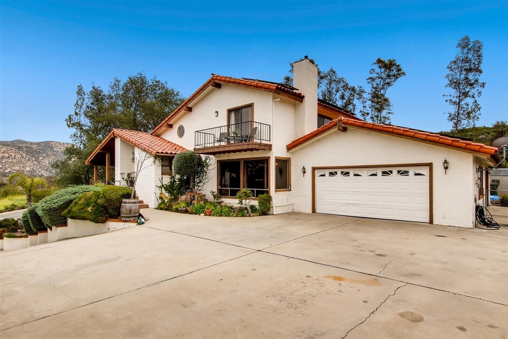 Property Photo:  24333 Barona Mesa Rd  CA 92065 