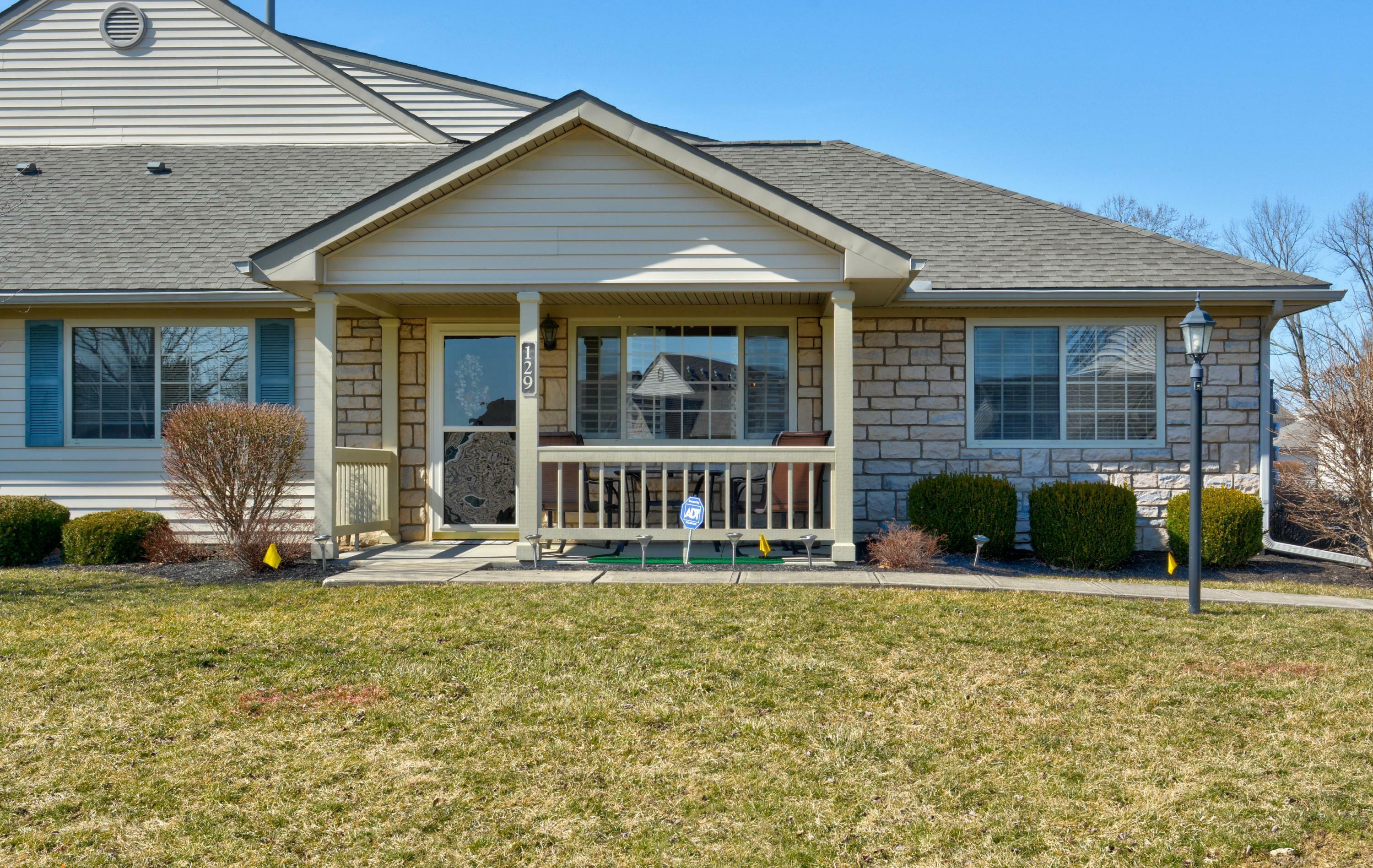 Property Photo: 129 Pioneer Circle OH 43147