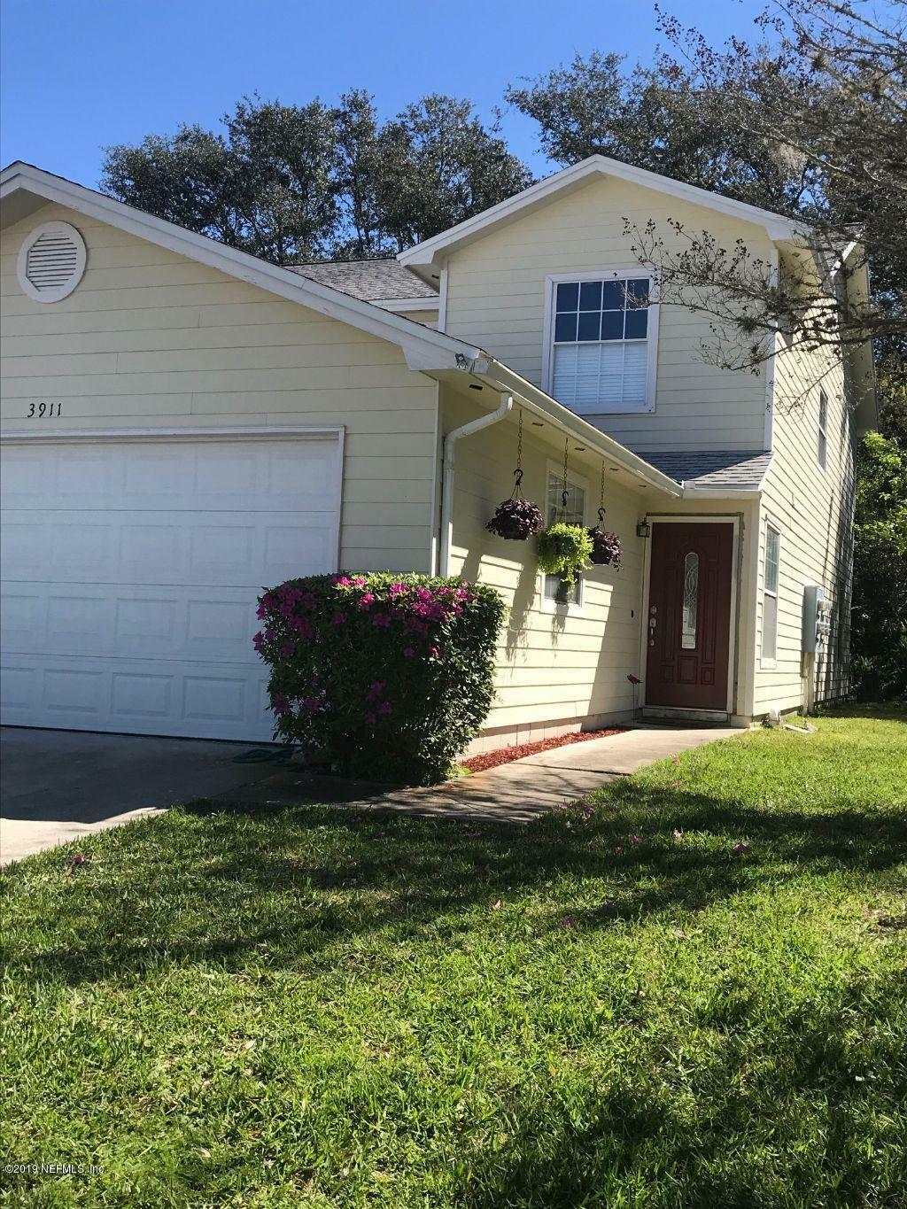 Property Photo:  3911 Meadowview Drive N  FL 32225 