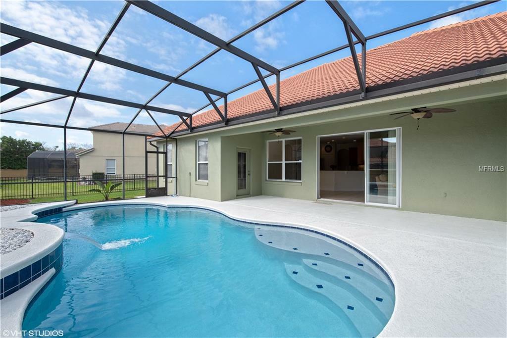 Property Photo:  2713 Saint Armand Court  FL 32835 