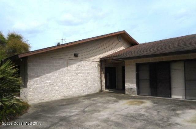 Property Photo:  6201 Horseshoe Avenue  FL 32780 