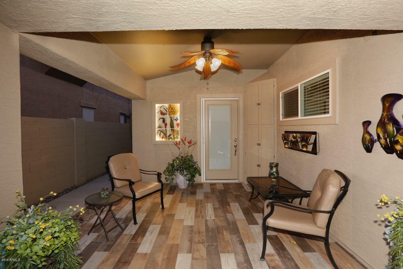 Property Photo:  125 W Gold Dust Way  AZ 85143 