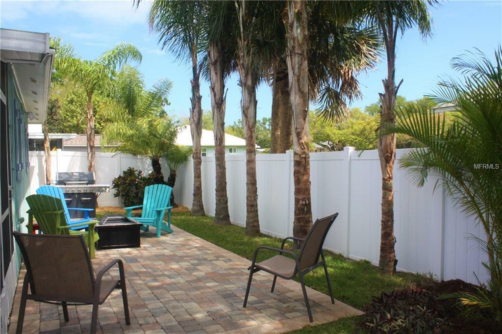 Property Photo:  635 Goodwin Avenue  FL 32169 