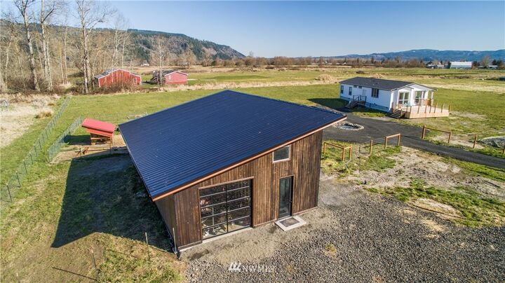 29 Little Island Lane  Cathlamet WA 98612 photo