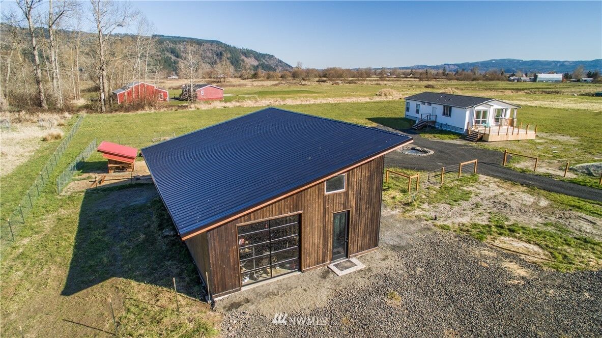 Property Photo:  29 Little Island Lane  WA 98612 