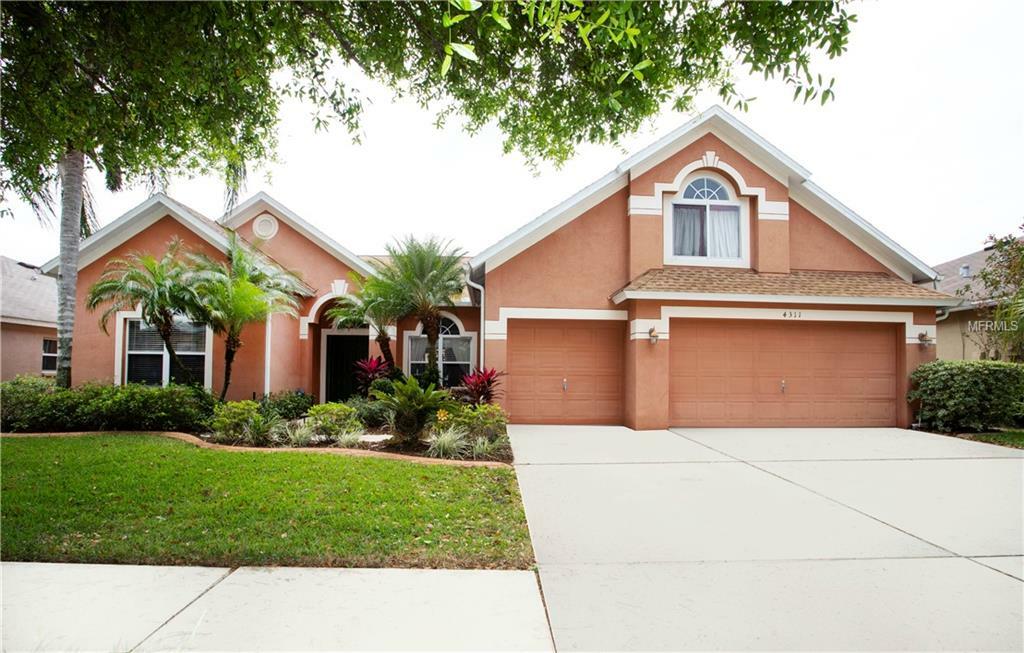 Property Photo:  4311 Buckhorn Groves Court  FL 33596 