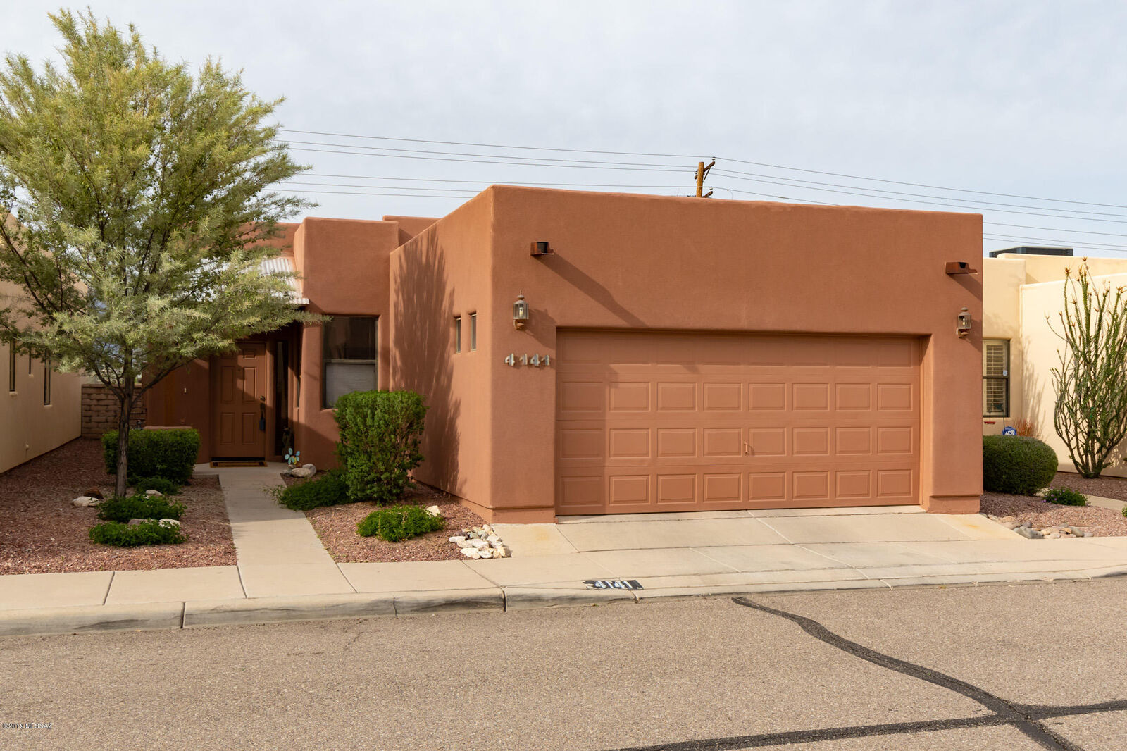 Property Photo: 4141 E Calle Henequen AZ 85712