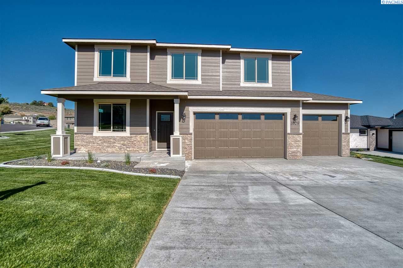 Property Photo:  1029 Suquamish St.  WA 99336 