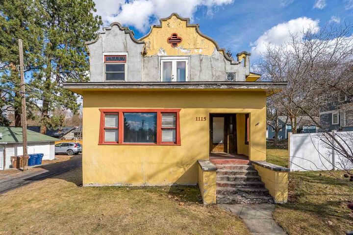 1115 S Cedar St  Spokane WA 99204 photo