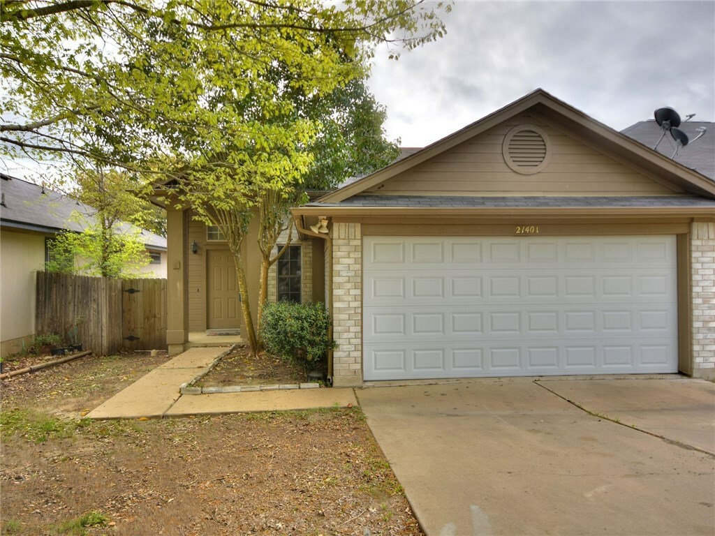 Property Photo: 21401 Grand National Avenue TX 78660