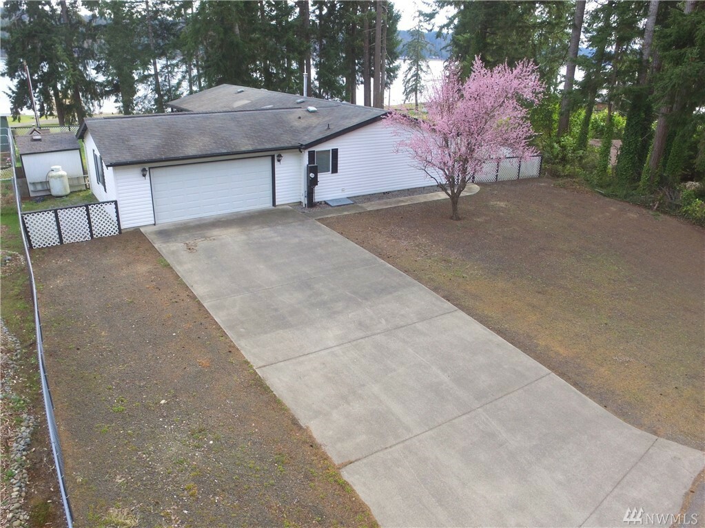 Property Photo:  71 NE Bryan Lane  WA 98528 