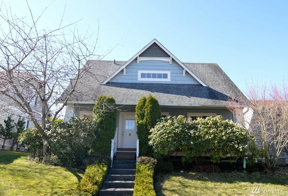 Property Photo: 6175 Lincoln Dr WA 98248