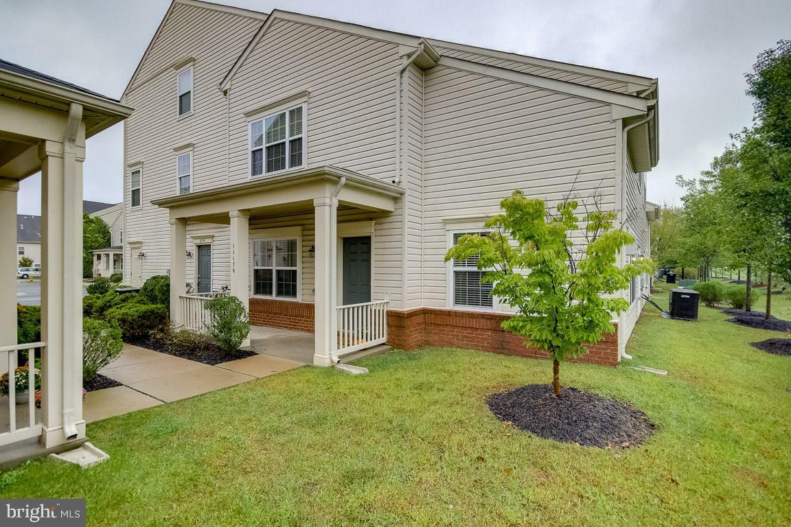 Property Photo:  11176 Wortham Crest Circle 103  VA 20109 