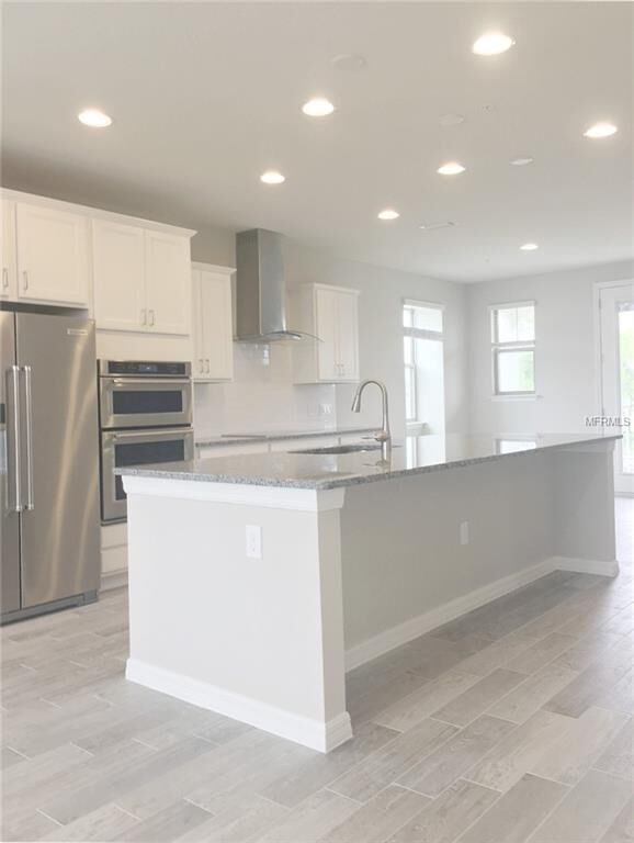 Property Photo:  452 Portico Court  FL 32765 