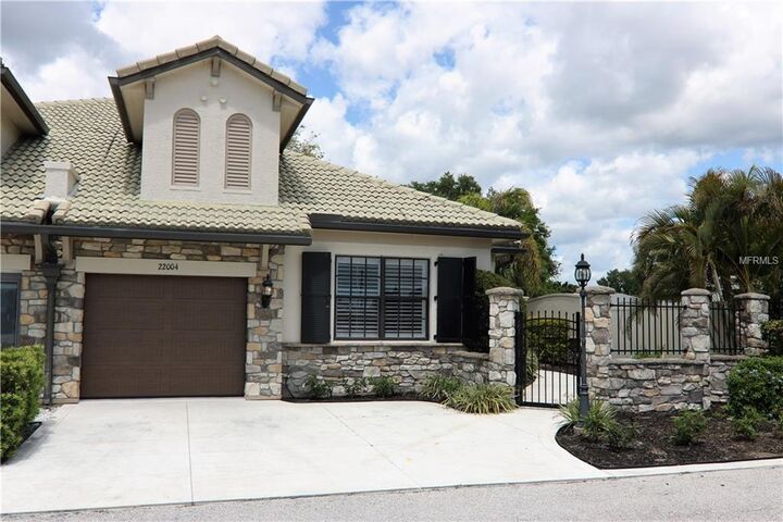 Property Photo:  22004 Isola Bella Circle 15  FL 34292 