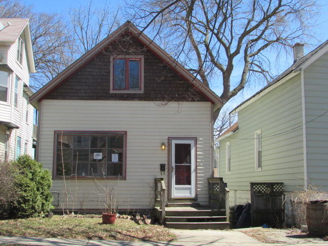 Property Photo: 2038 N Booth St WI 53212