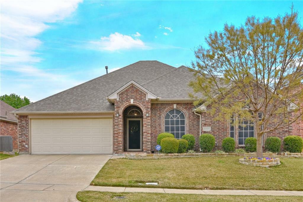 Property Photo:  6509 Bluebird Drive  TX 76001 