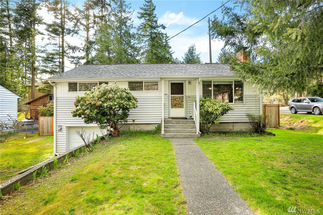 Property Photo:  17861 5th Ave NE  WA 98155 