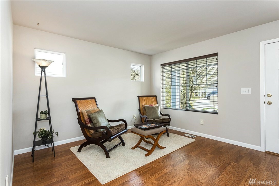 Property Photo: 14222 50th Ave SE WA 98208