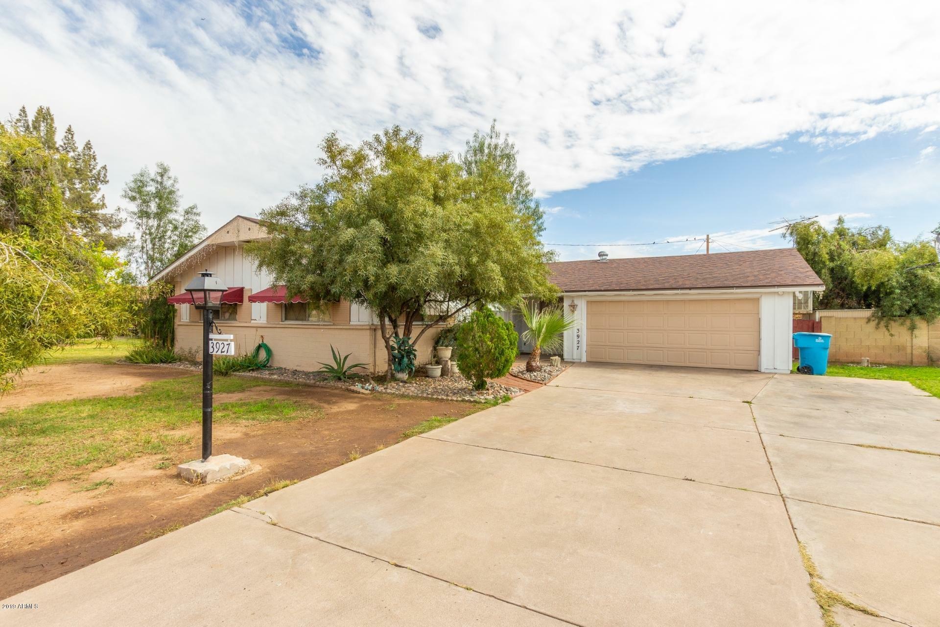 Property Photo:  3927 W Cactus Wren Drive  AZ 85051 