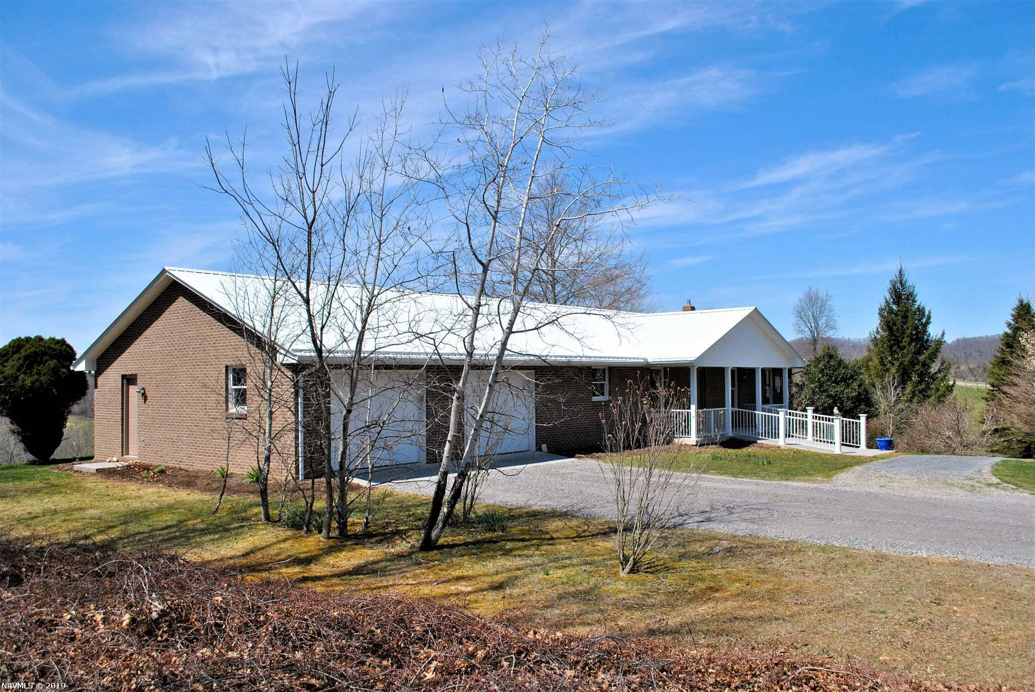 Property Photo:  1405 Dobbins Hollow Road  VA 24149 