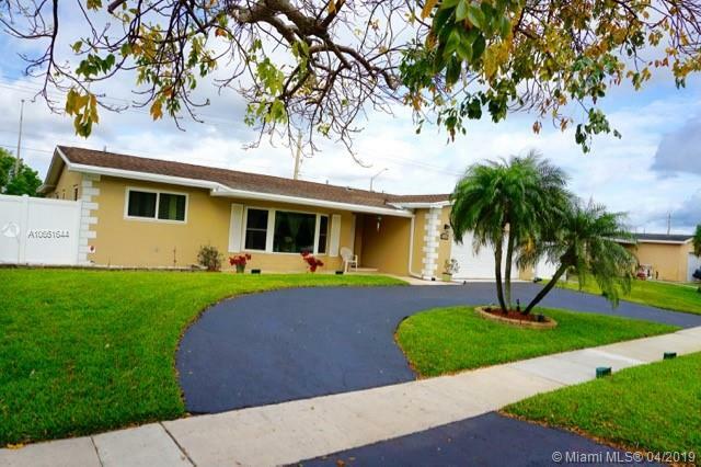 Property Photo:  2030 NW 88th Way  FL 33024 