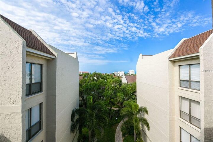 Property Photo: 6157 Midnight Pass Road E45 FL 34242