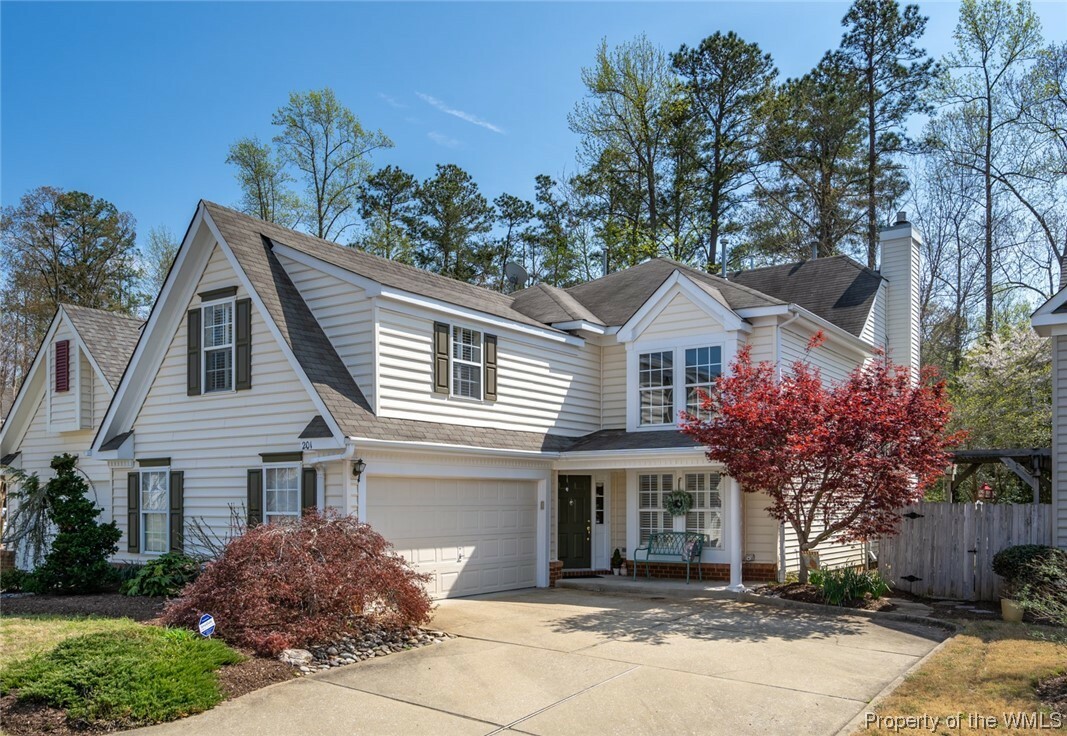 Property Photo: 201 Vintage Court VA 23188