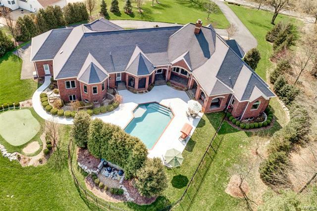 10063 Bauer Road  St Louis  63128 photo