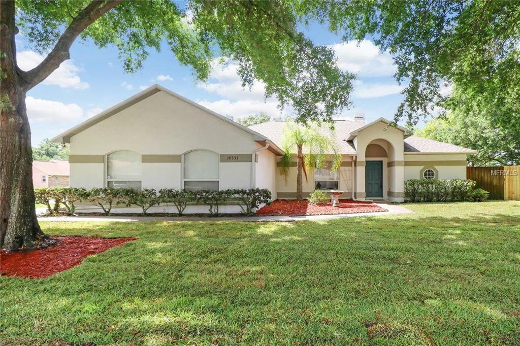 Property Photo:  10331 Ashley Oaks Drive  FL 33578 