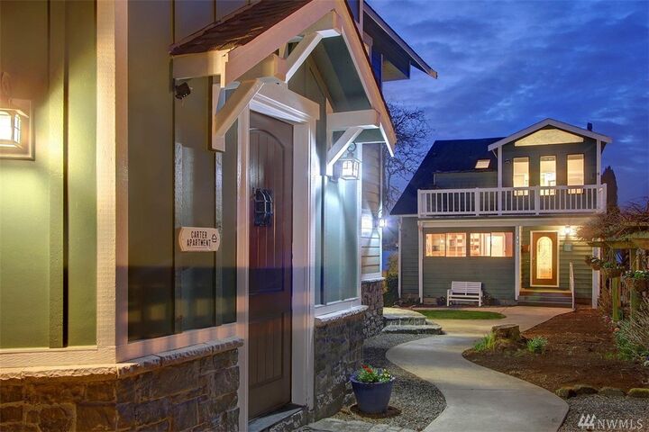 Property Photo:  14224 SE 270th Place  WA 98042 