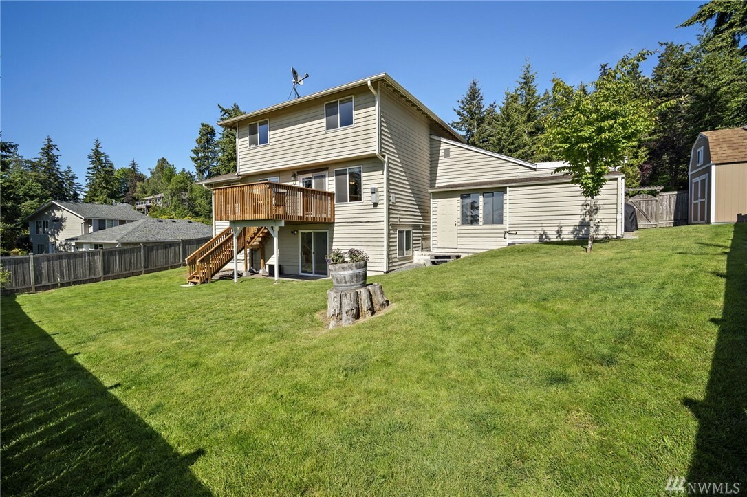 Property Photo:  4804 81st Place SW  WA 98275 