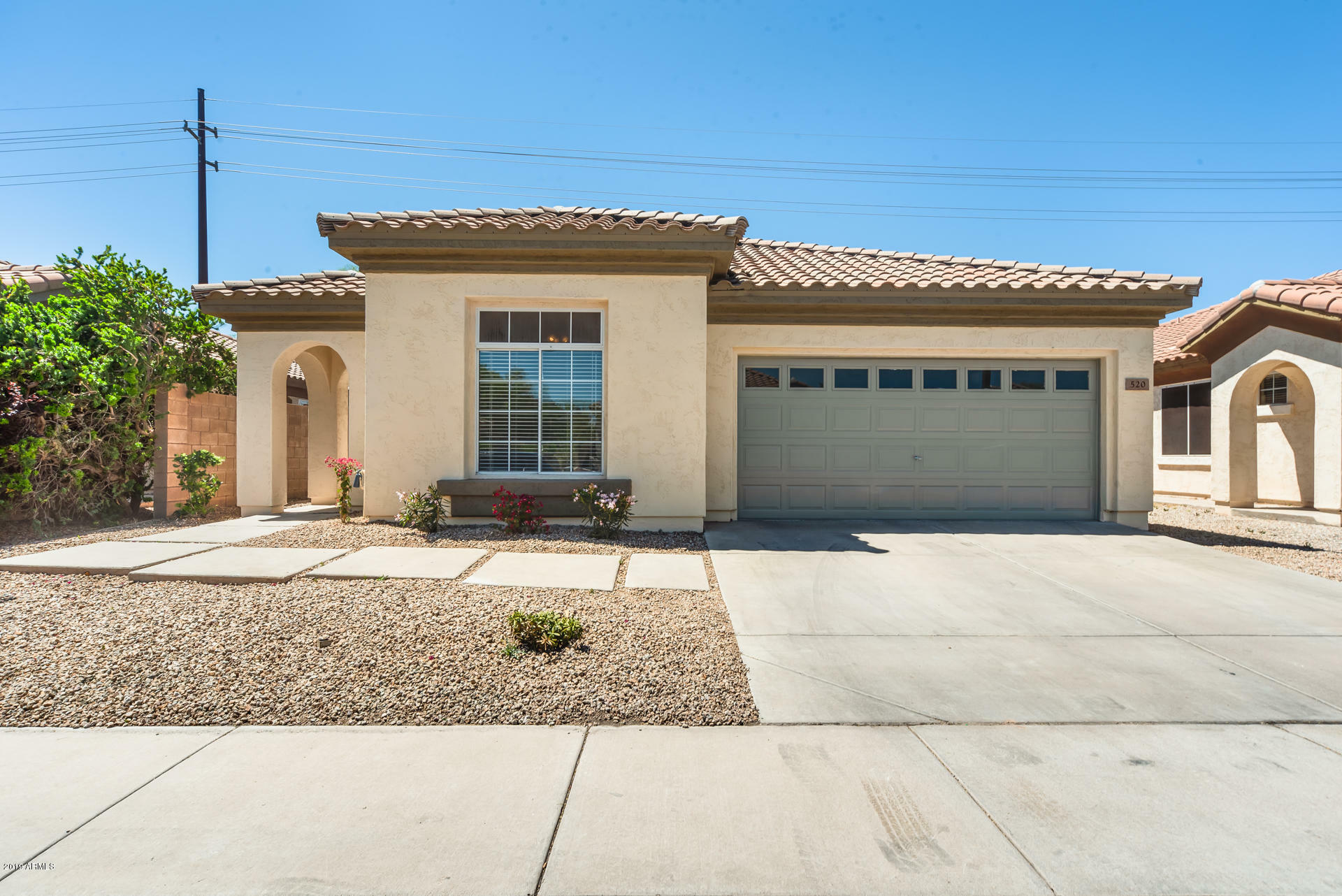 Property Photo:  520 N Eucalyptus Place  AZ 85225 