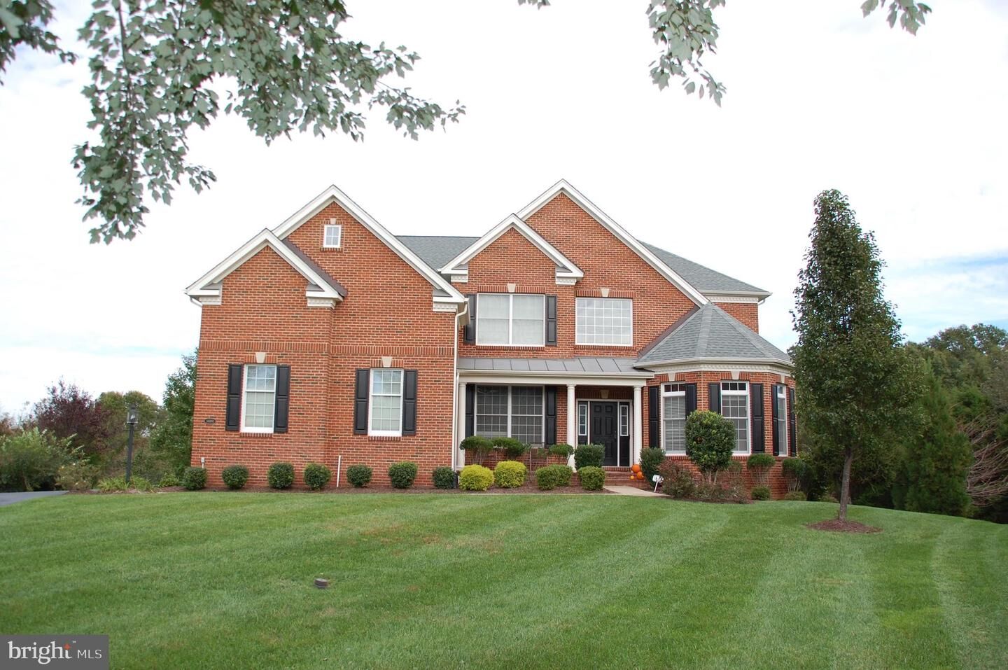Property Photo: 14400 Yellow Tavern Court VA 20169