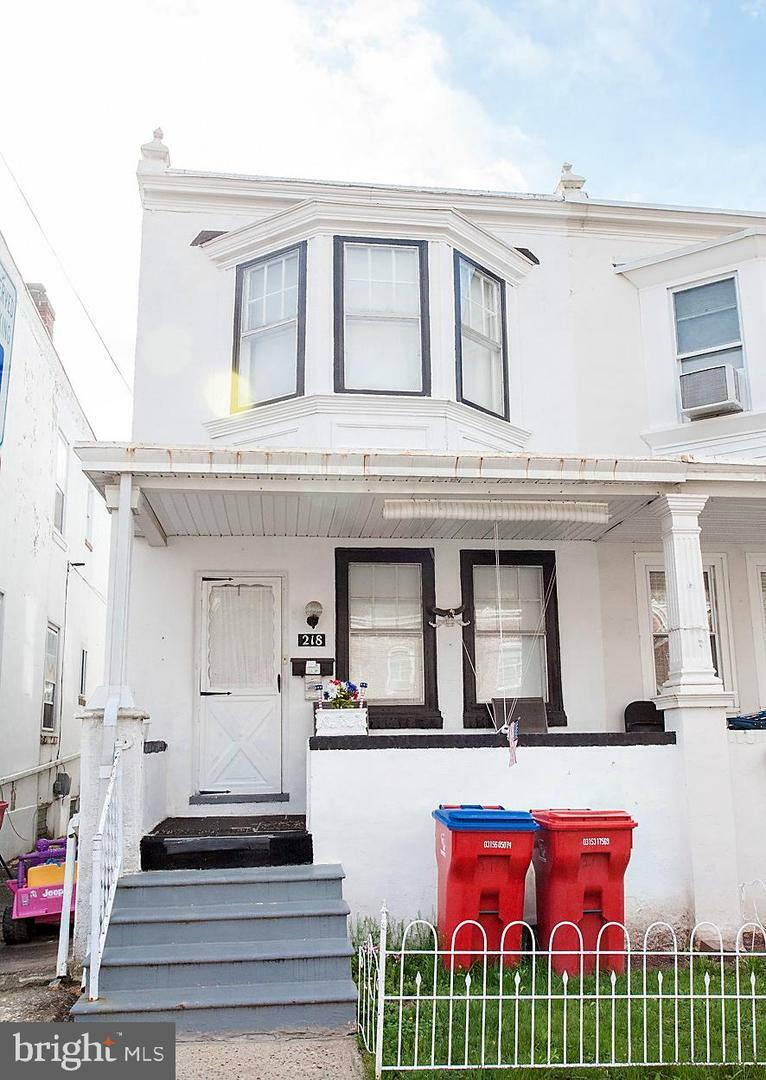 Property Photo: 218 Buttonwood Street PA 19401