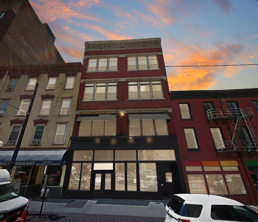 Property Photo:  825 Main Street 3  OH 45202 