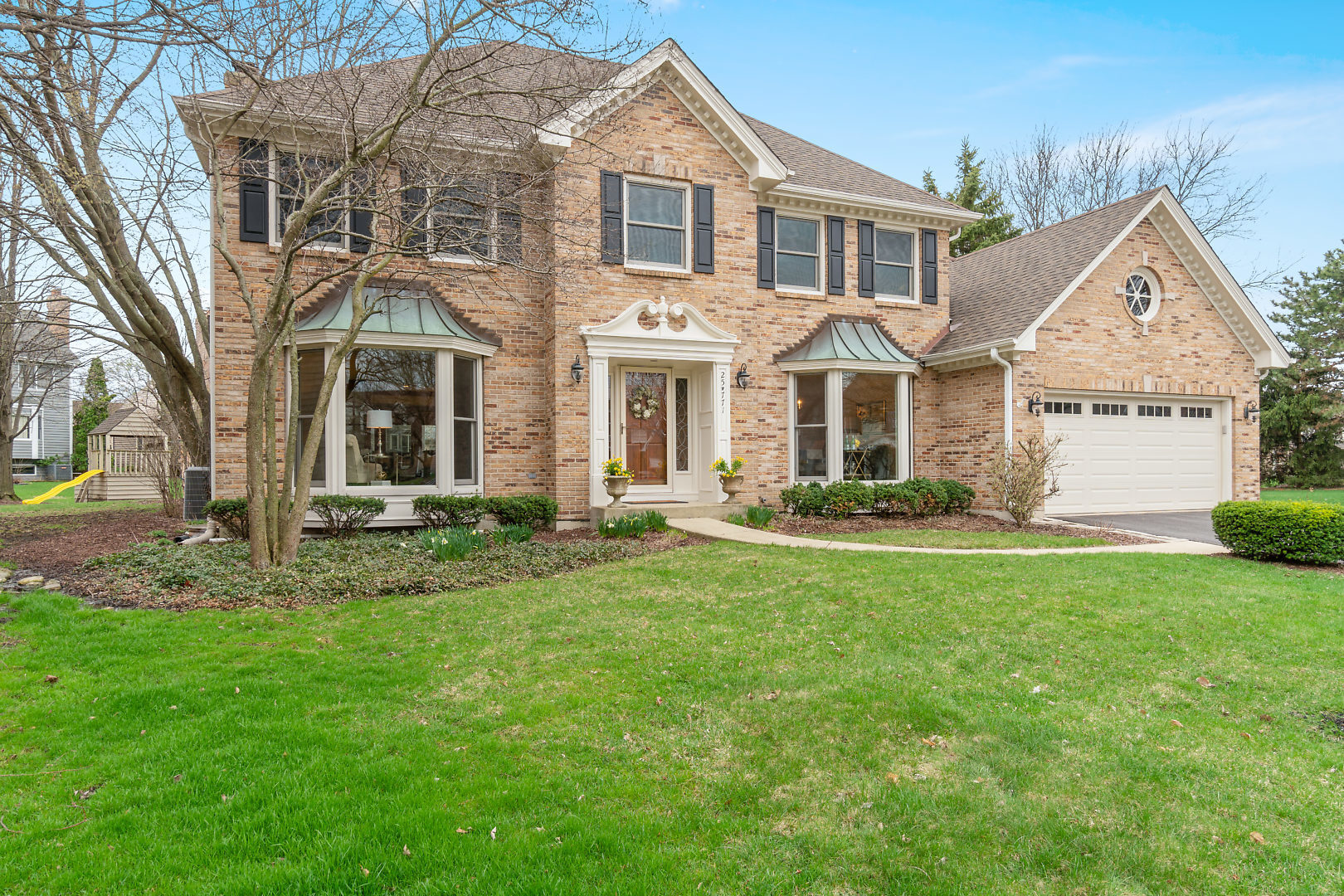Property Photo:  25W771 Cathryn Court  IL 60188 