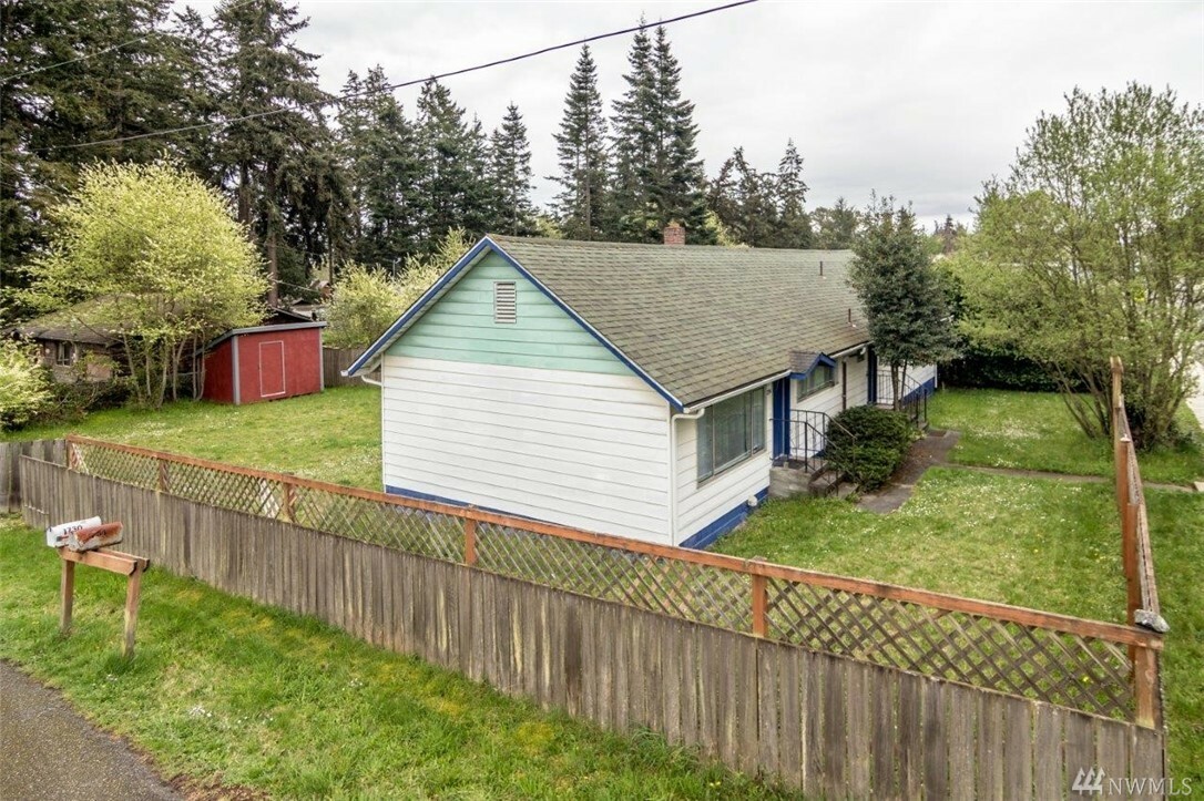 Property Photo:  1730 Sheridan St 30&Amp34  WA 98368 