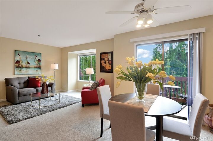 Property Photo: 17429 NE 88th Place WA 98052